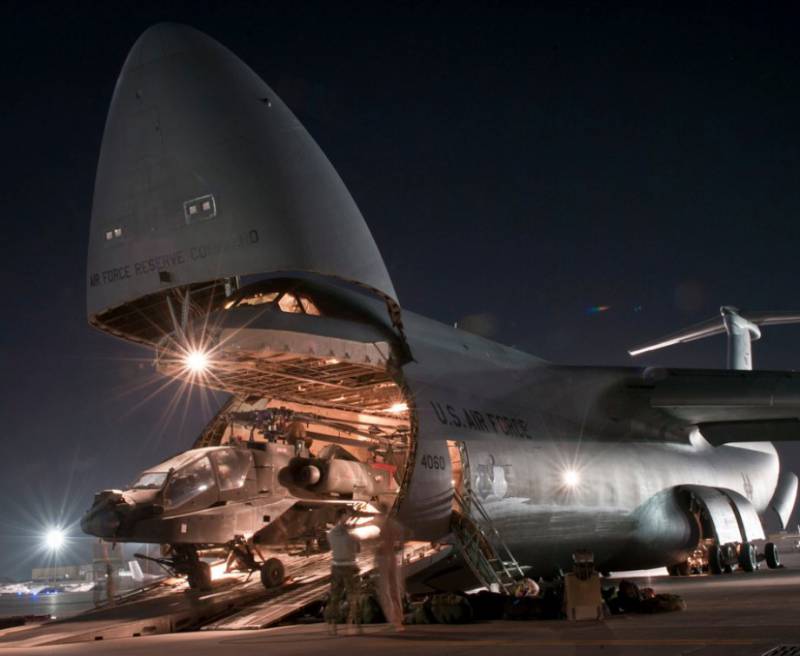 Краткий фотоочерк о самом большом самолете ВВС США