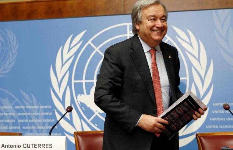 Le nouveau secrétaire général des Nations Unies, Antonio Guterres, prend ses fonctions