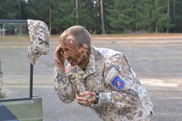 Латвия решила усилить войска на границе с Россией