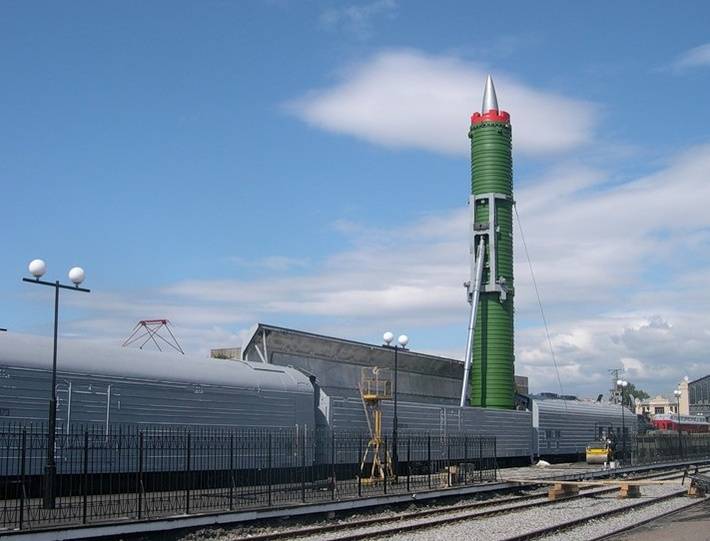 BZHRK "Barguzin"로켓은 2019 년에 이륙해야합니다.
