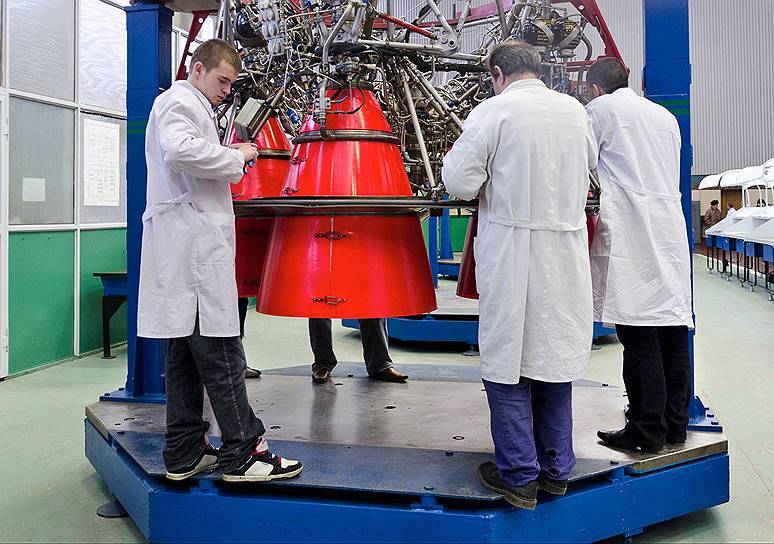 "Roscosmos" a rappelé tous les moteurs des deuxième et troisième étages du transporteur "Proton-M"