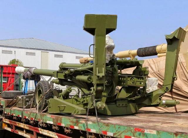 AH4 Lightweight Towed Howitzer (China)