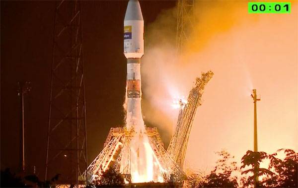 クール宇宙港からのソユーズST-Bロケットの打ち上げ成功