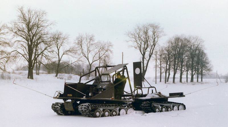 Экспериментальный проект легкого танка UDES XX 5 (Швеция)