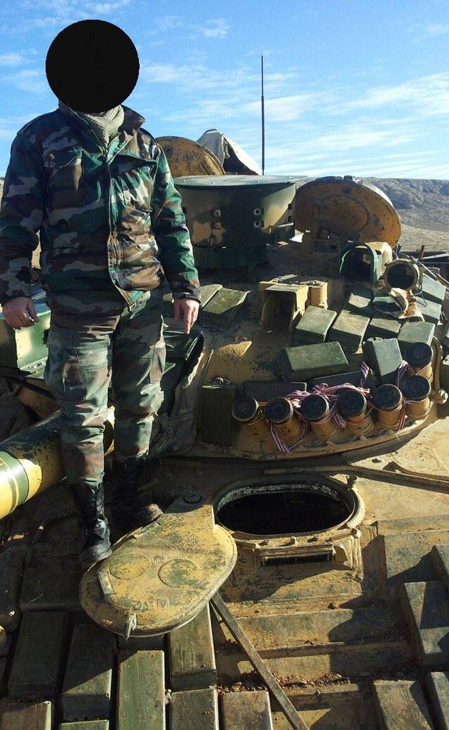 Nouvelle "mise à niveau" syrienne: T-72МXXUMUM