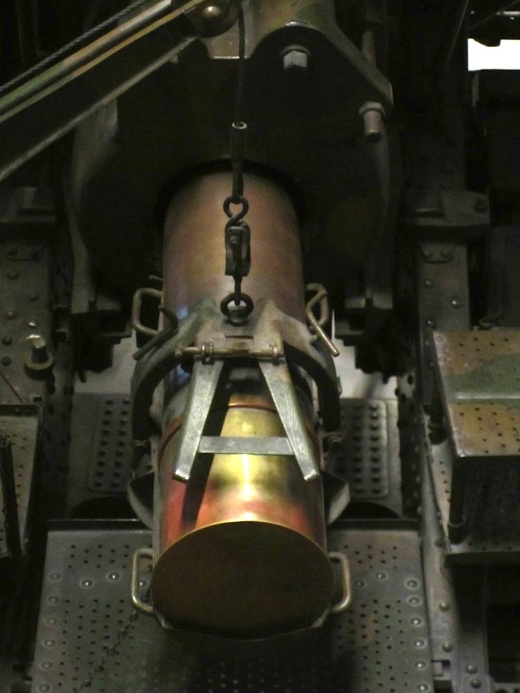 攻城迫击炮M-Gerät/ Dicke Bertha（德国）