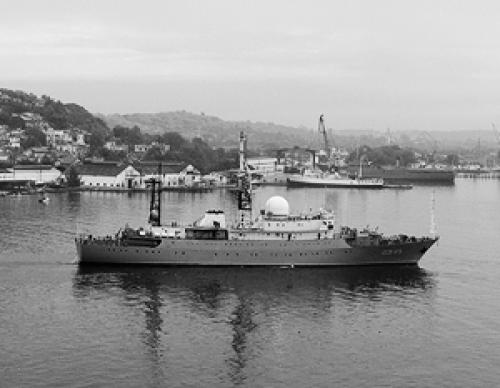 Американцы напрасно пытаются высмеять разведкорабль «Виктор Леонов»