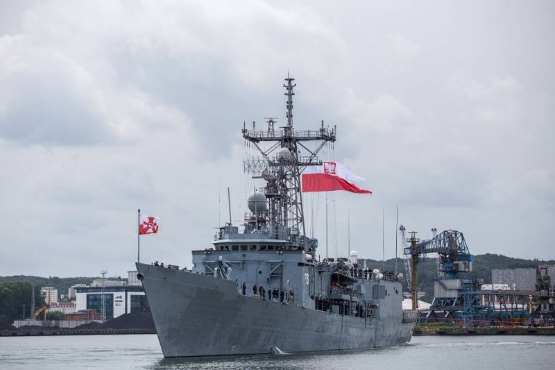 Адмирал Валуев: польский флот не сможет завоевать господство в Балтийском море