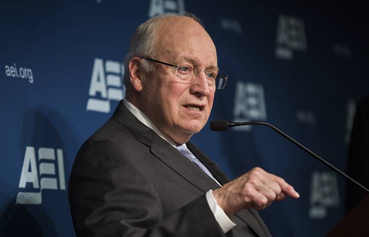 Cheney: intervenir en la elección de los Estados Unidos equivale a un "acto de guerra"