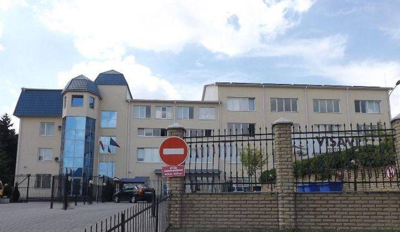 Em Lutsk, um consulado polonês foi demitido de um lançador de granadas