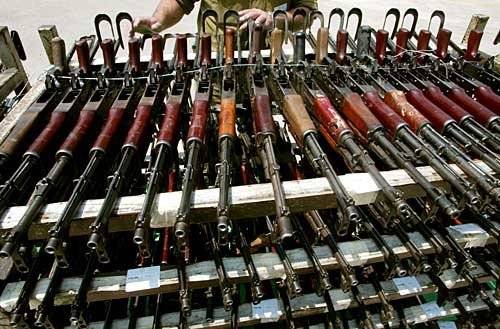 Kanada verspricht der Ukraine Zugang zum kanadischen Waffenmarkt