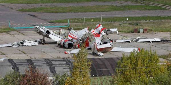 Polish side: "Tu-154 began to collapse before a collision with the ground"