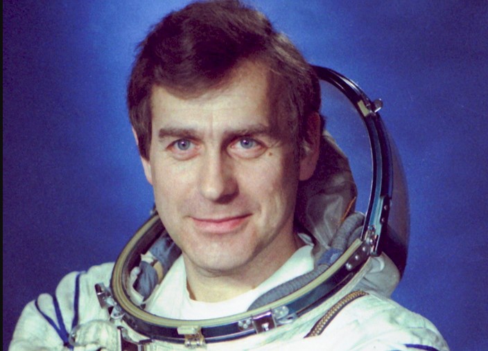 Дублер – это звучит долго