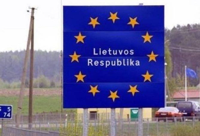 Il recinto lungo 45 km apparirà sul confine russo-lituano