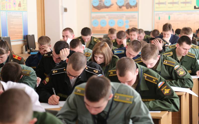 Maggio 21 in Russia celebra il Giorno del traduttore militare