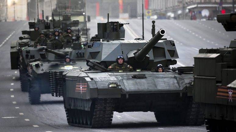 Британские СМИ: «невидимые танки» Путина приведены в боеготовность