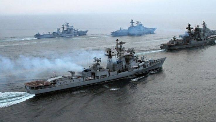 The ships of the Black Sea Fleet conducted a maritime combat as part of the exercise.