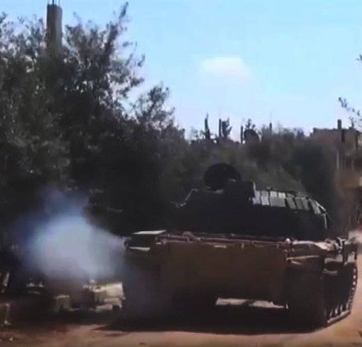 Syrian T-55 with DZ "Contact-1"