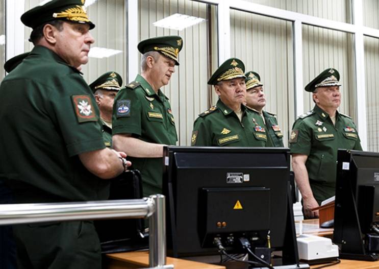 شویگو وظیفه رادار سیبری "Voronezh-DM" را بررسی کرد