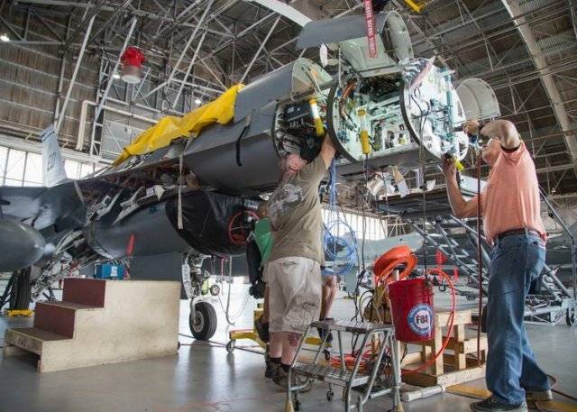 F-16 Fighting Falcon американской армии оснастят РЛС с АФАР