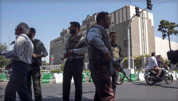 Iranska underrättelsetjänster namngav namnen på terroristerna som utförde attackerna i Teheran