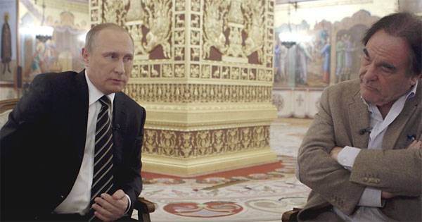 Оливер Стоун задал Владимиру Путину вопрос о желании "стать царём"
