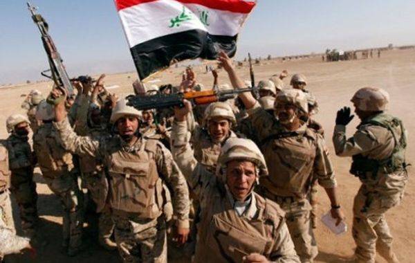 Irakiska trupper befriade från IS* som korsar gränsen till Syrien