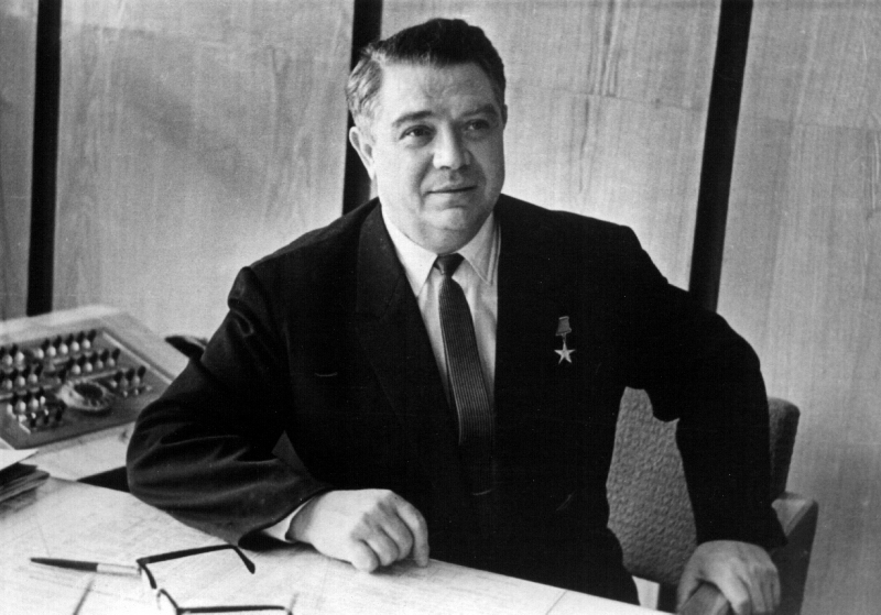 Создатель именных моторов