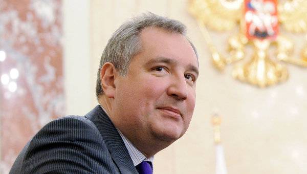 Rogozin: Az Északi Áramlat 2 megvalósításának amerikai akadályozása egy kannibál demarche