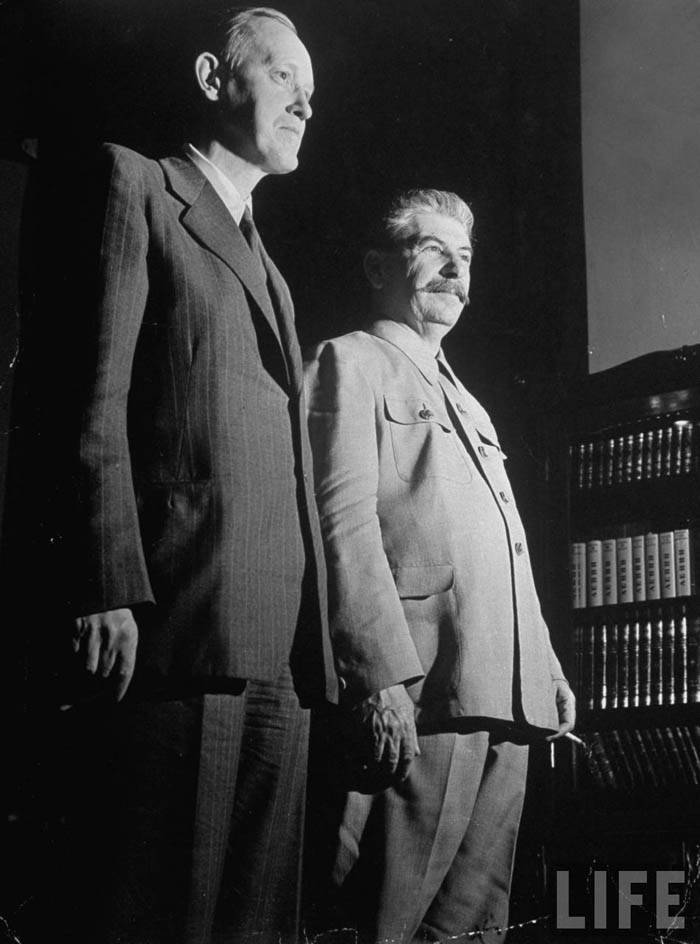 Roosevelt ve Hopkins: SSCB ile dostluk ve Hitler'e muhalefet