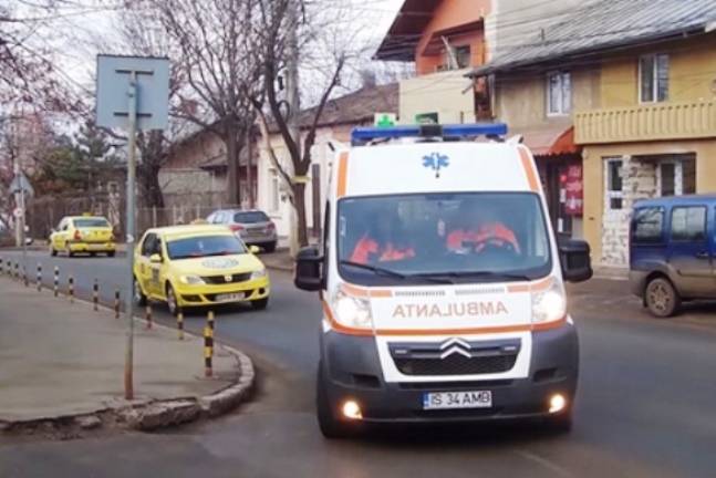 V Rumunsku spadl kamion s armádou do propasti