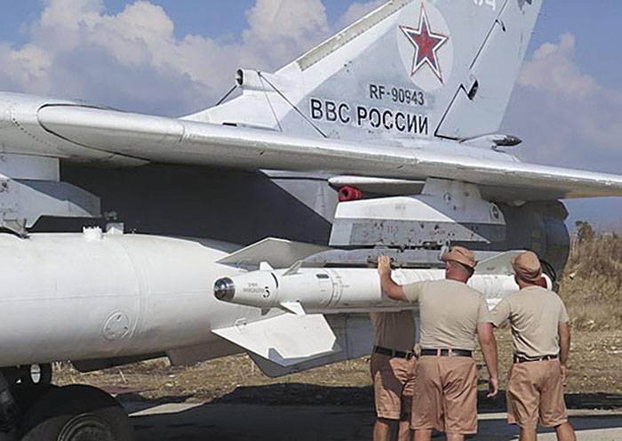 Рогозин: успешные действия РФ в Сирии  повлекли за собой увеличение количества контрактов на вооружения
