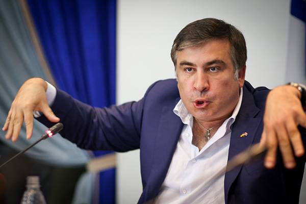 Саакашвили пообещал забрать Украину у Порошенко, Гройсмана и Авакова