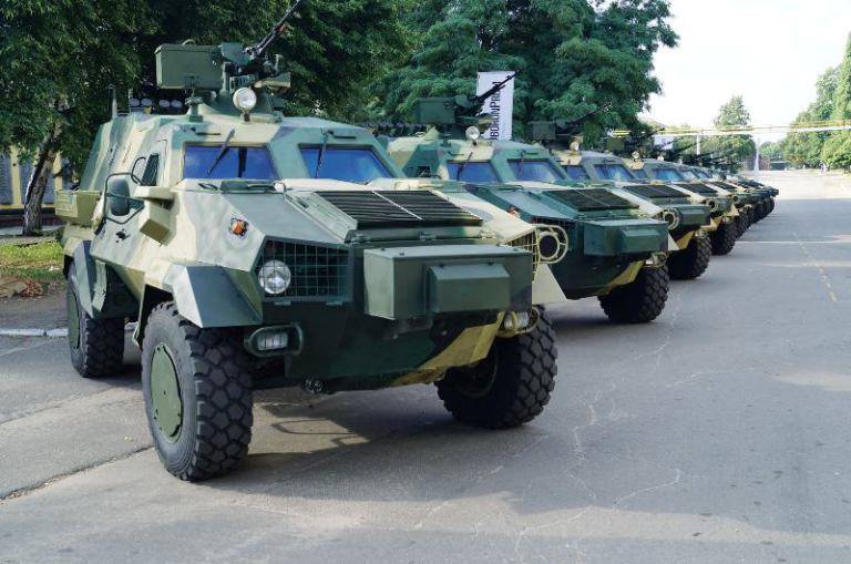 根据公式4х4，“Dozor-B”在十几辆装甲车中名列前茅