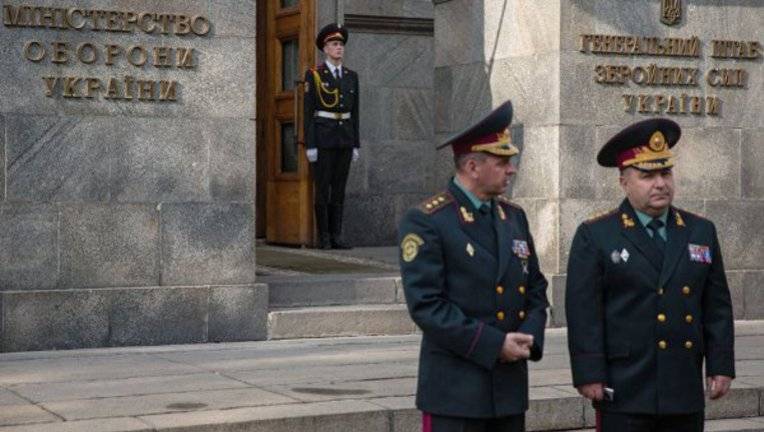 キエフでは、彼らはさまざまな国からの防御的な武器を待っていたと述べた