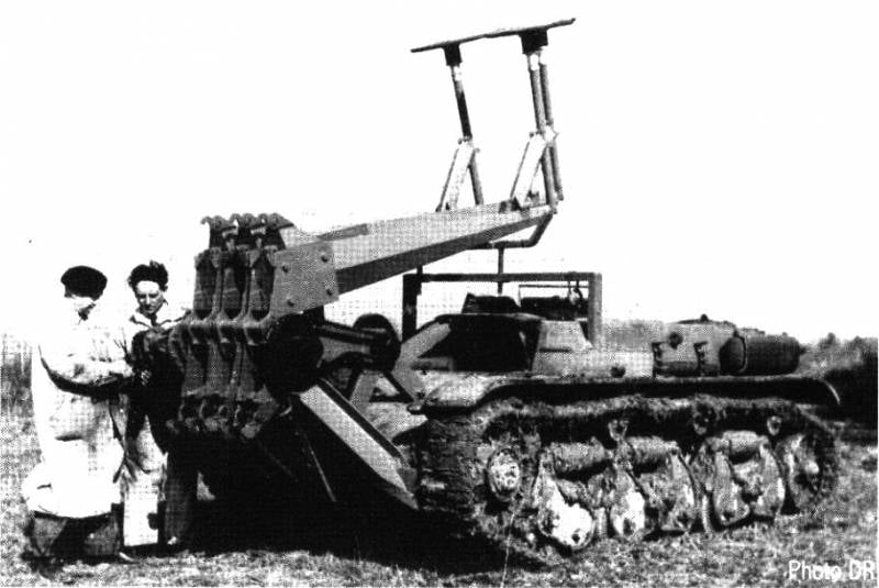 탱크 르노 R35 (프랑스) 기반의 장갑차 정리 프로젝트