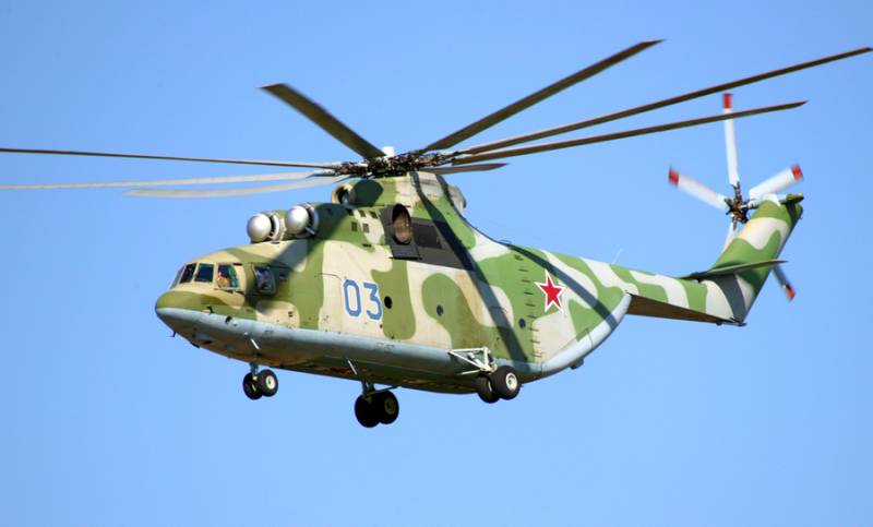 Heavy multipurpose transport helicopter Mi-26. Infographics
