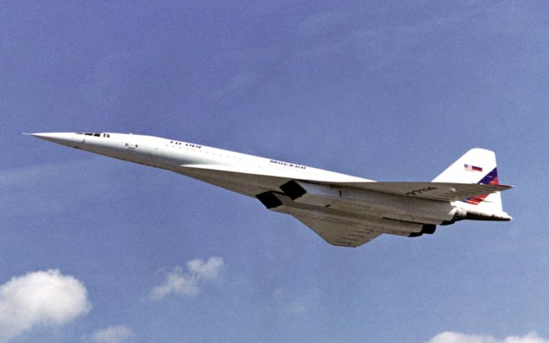 Draft supersonic passenger aircraft Tu-444. Infographics