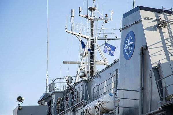 NATO ships will help to "clear" Estonia