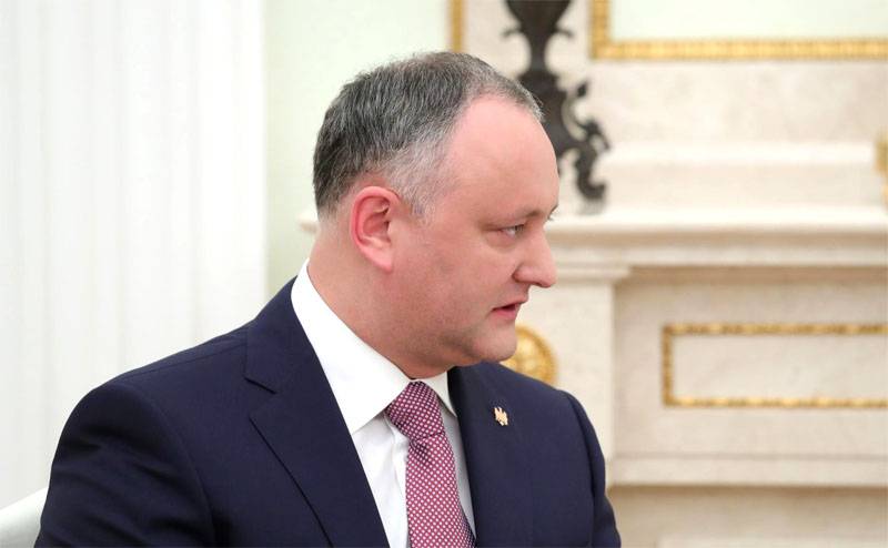 Dodon: 몰도바는 NATO 또는 기타 군사 블록에 가입하지 않습니다.