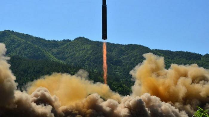 कीव: डीपीआरके यूक्रेनी रॉकेट इंजनों को रूस में स्थानांतरित करता है