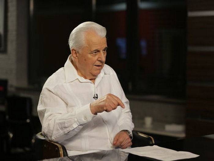 Kravchuk: DNR ve LC, Minsk sürecinden çıkarılmalı