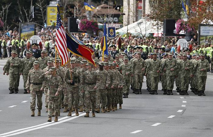 Paraati, johon Nato osallistui, pidettiin Kiovassa