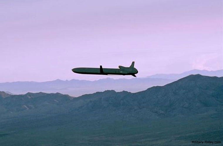 Lors de la création de nouveaux missiles de croisière, les États-Unis se penchent sur les développements en Russie