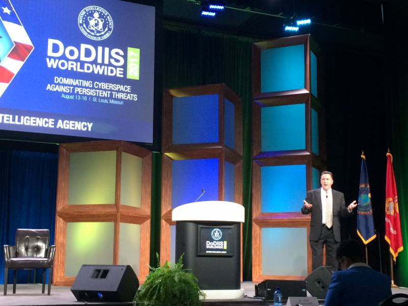 США должны готовиться к войне пятого поколения