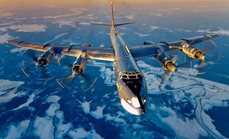 Strategic bomber bomber Tu-95. Infographics