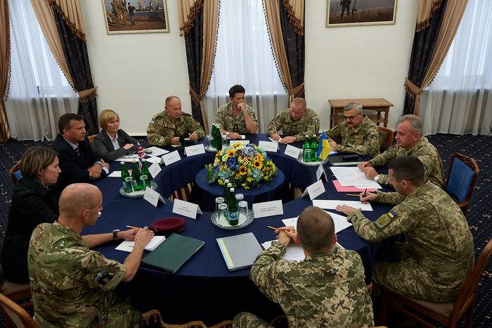 Gran Bretaña prometió a Ucrania más apoyo militar