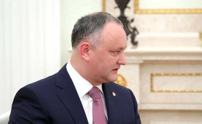 Moldovan hallitus lähettää joukkoja Ukrainaan Dodonin määräyksen vastaisesti