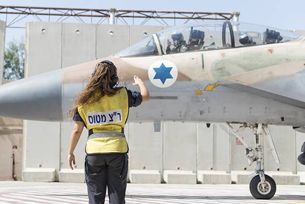 इज़राइली वायु सेना बुल्गारिया में अभ्यास करती है