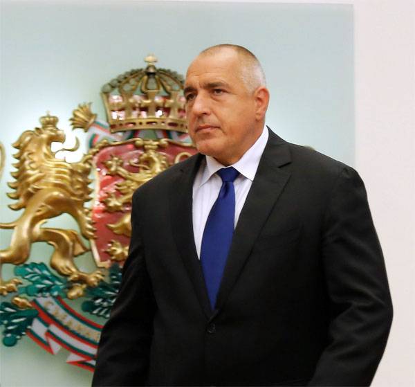 B. Borisov: Bulgarien wird auf der Seite der NATO kämpfen, braucht aber Touristen und Benzin aus Russland